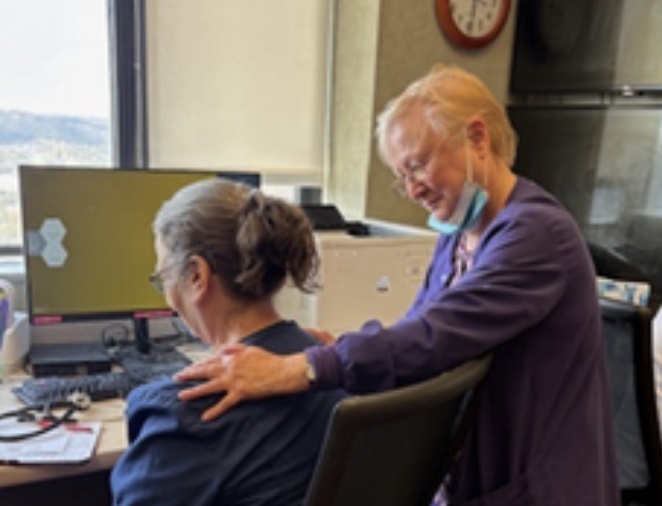 Spotlighting the Healing Touch Volunteer Program!