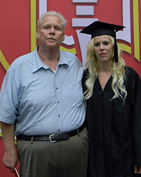 Mel-Poole-and-daughter