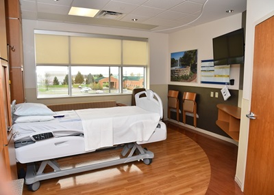 Bethesda Butler inpatient room