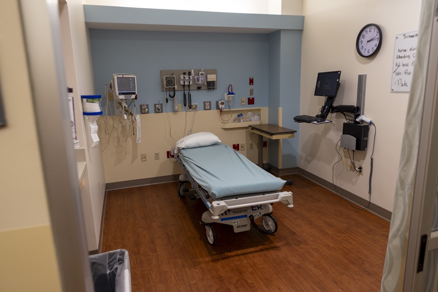 Clinton ED Triage Room